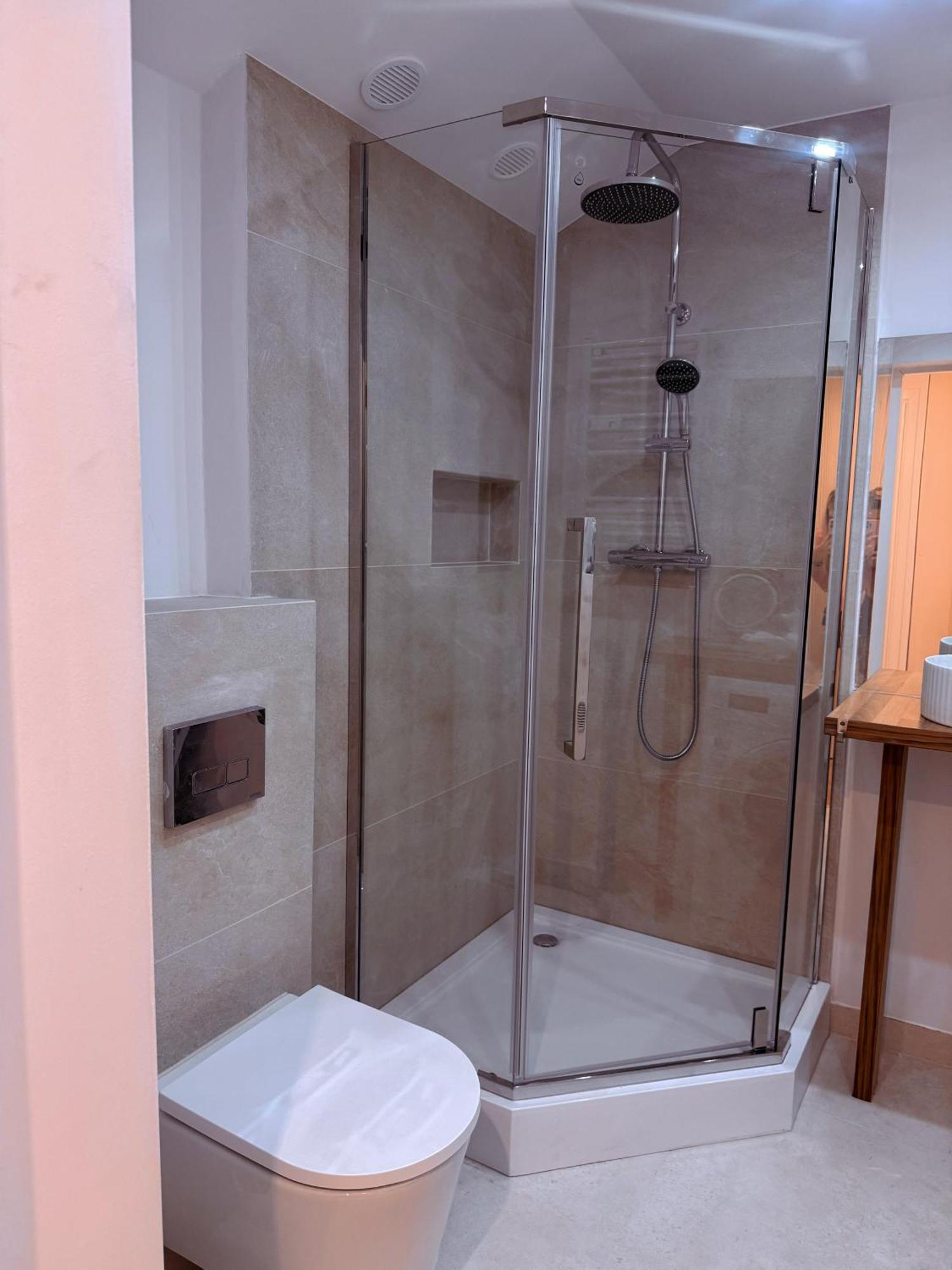 Comfortable Apartament Katowice Kültér fotó